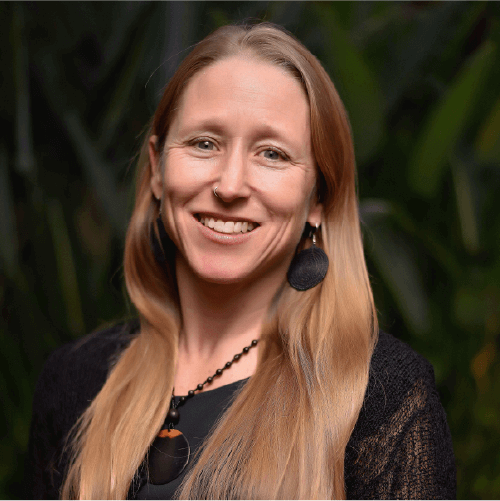 Photo of Leigh Ann Winowiecki